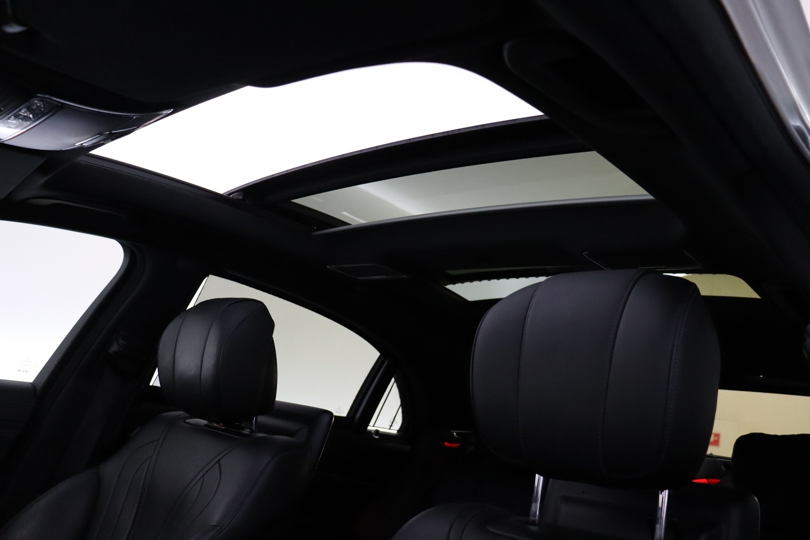 MERCEDES-BENZ S 2015