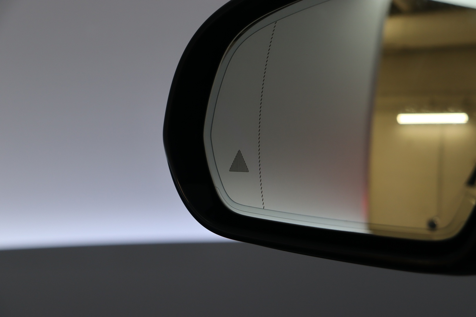 MERCEDES-BENZ E 2020