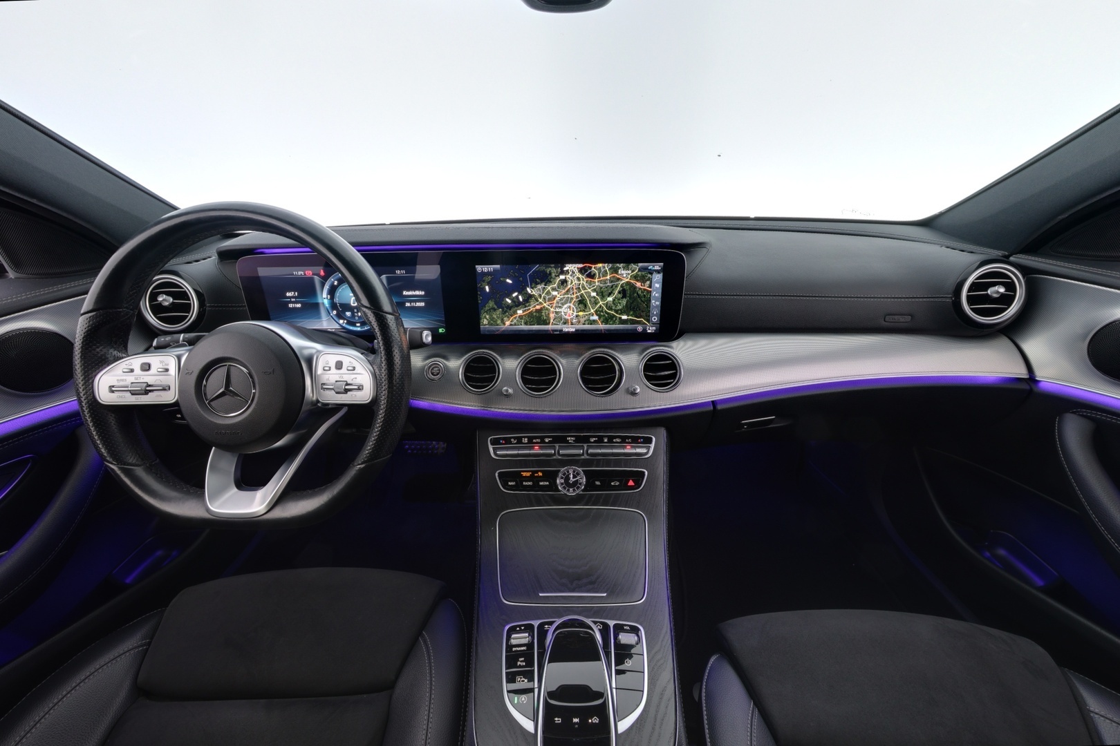 MERCEDES-BENZ E 2020