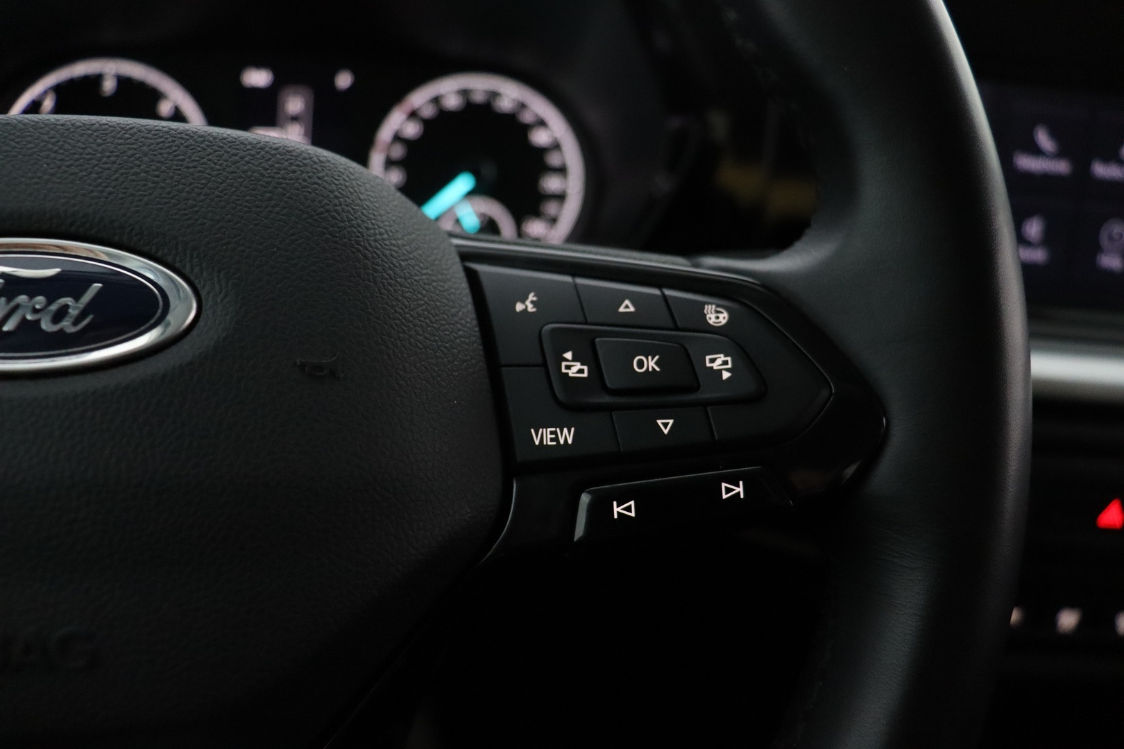 FORD Tourneo Connect 2023