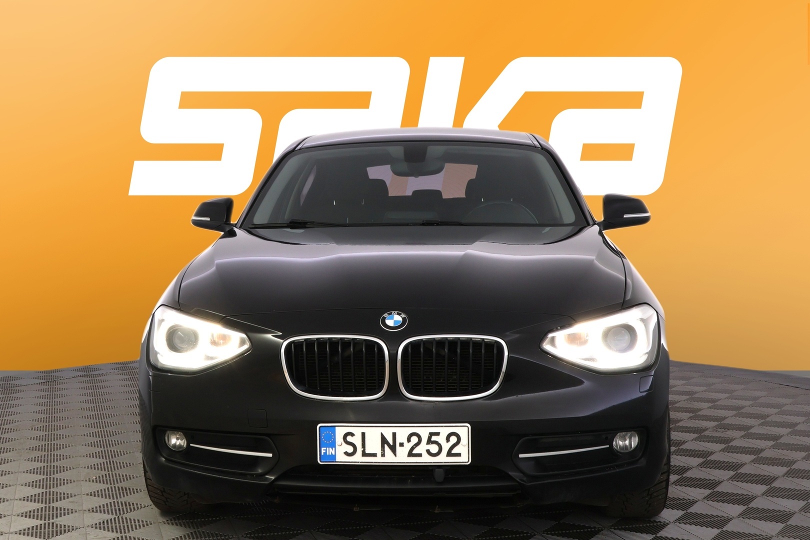 BMW 118 2014