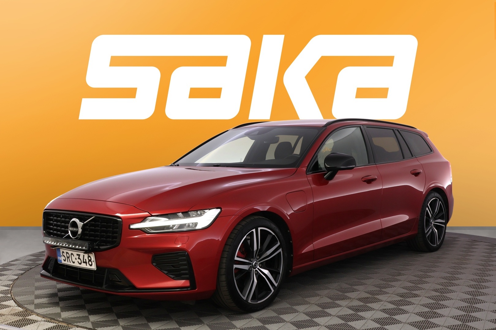 VOLVO V60 2021