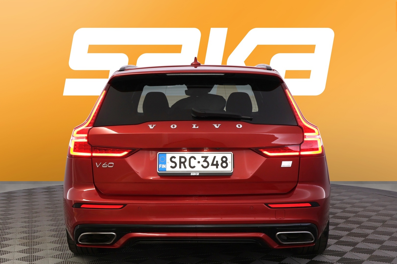 VOLVO V60 2021