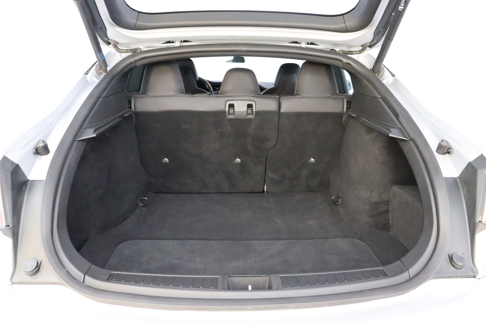 TESLA Model S 2018