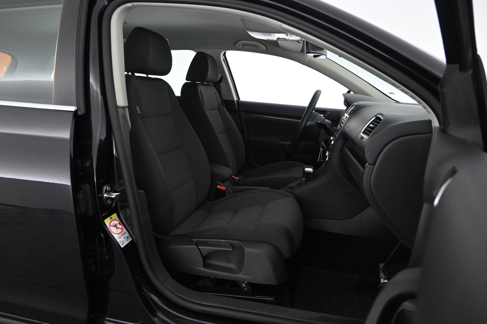 VOLKSWAGEN Golf 2011