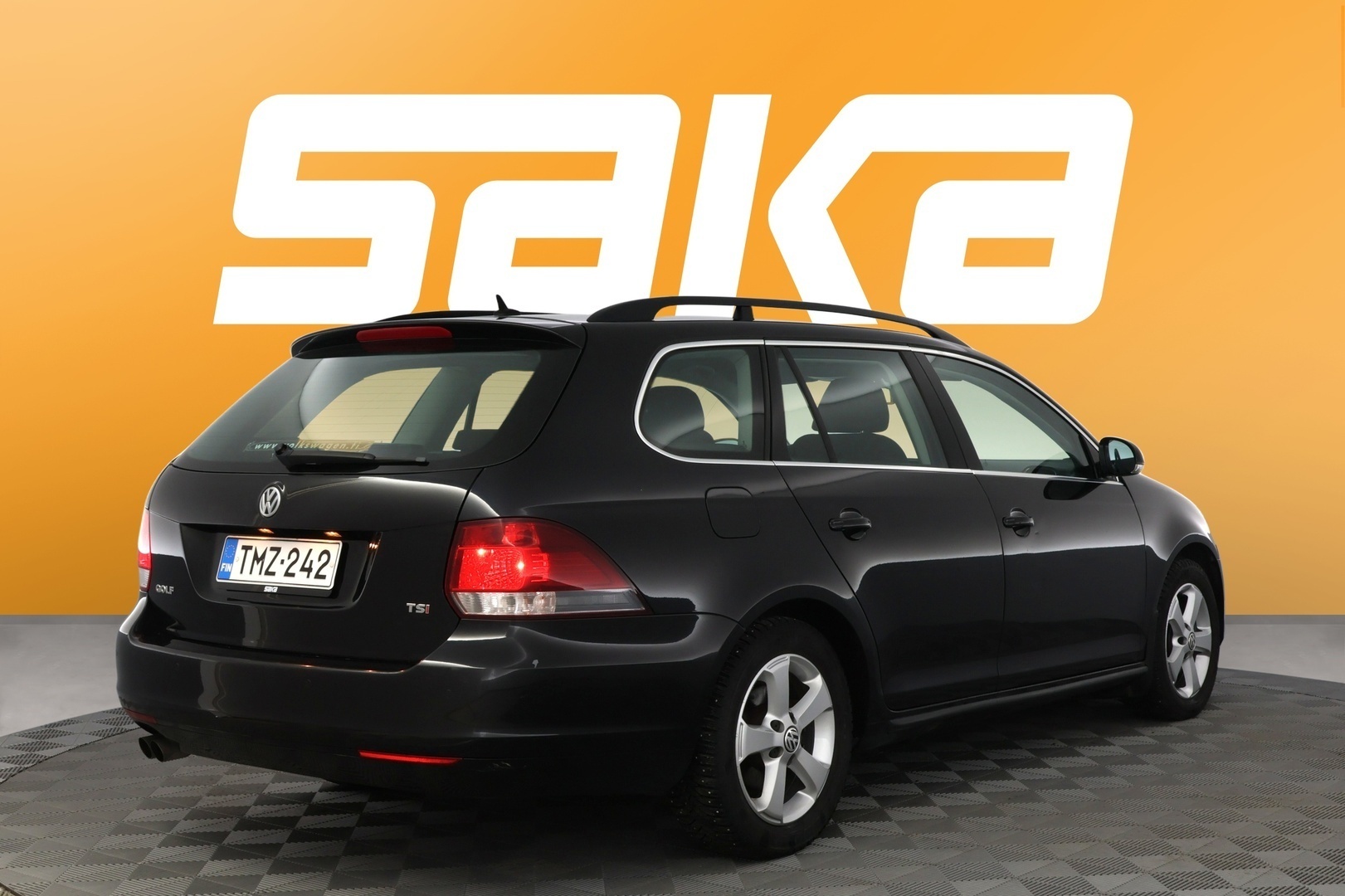 VOLKSWAGEN Golf 2011