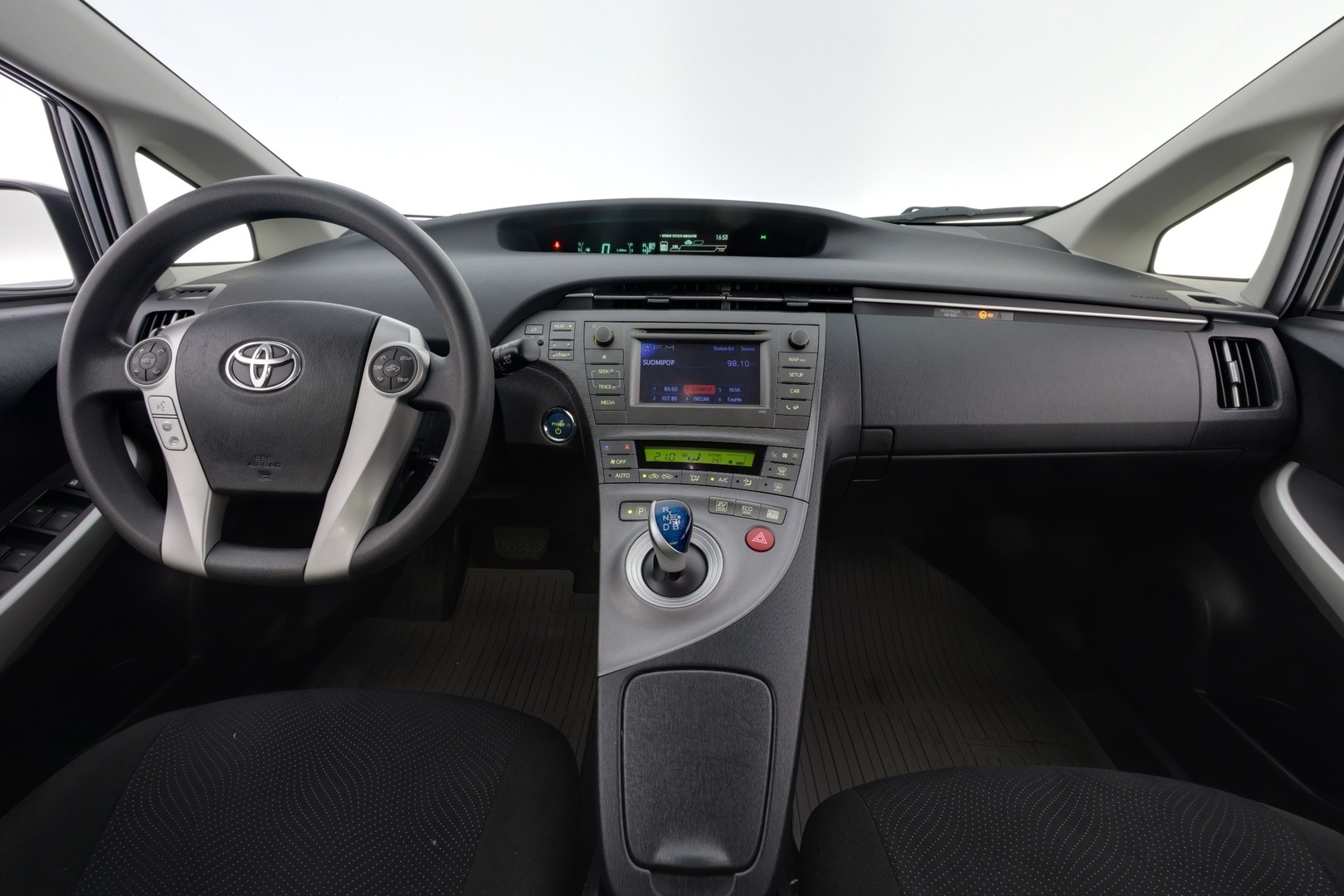 TOYOTA Prius 2013