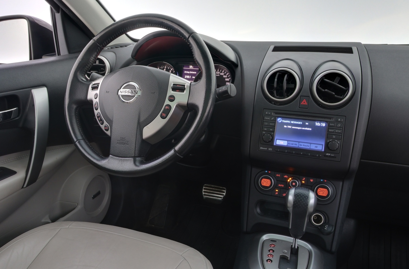 NISSAN Qashqai 2010