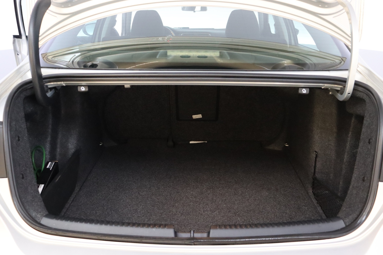 VOLKSWAGEN Jetta 2012