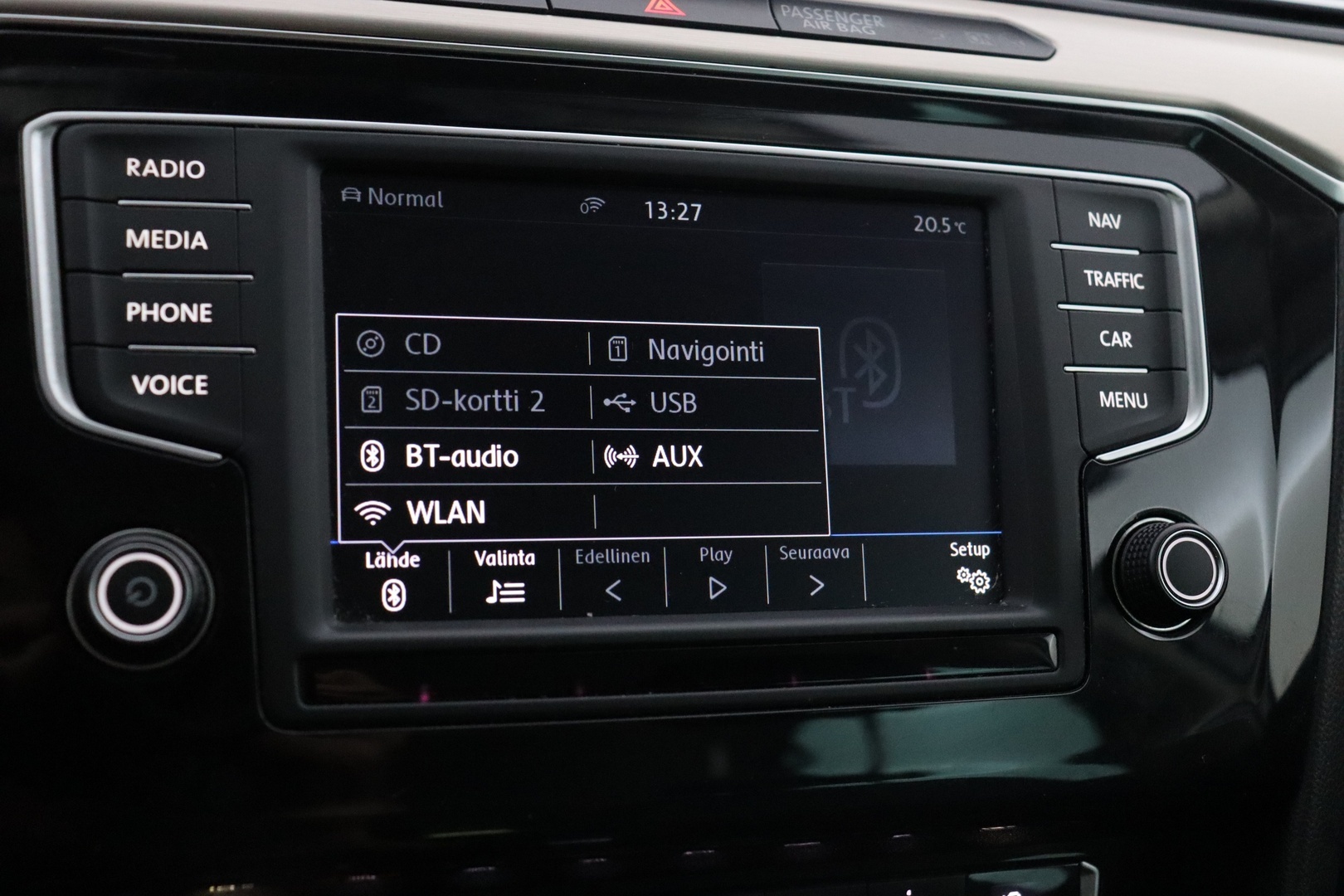 VOLKSWAGEN Passat 2017