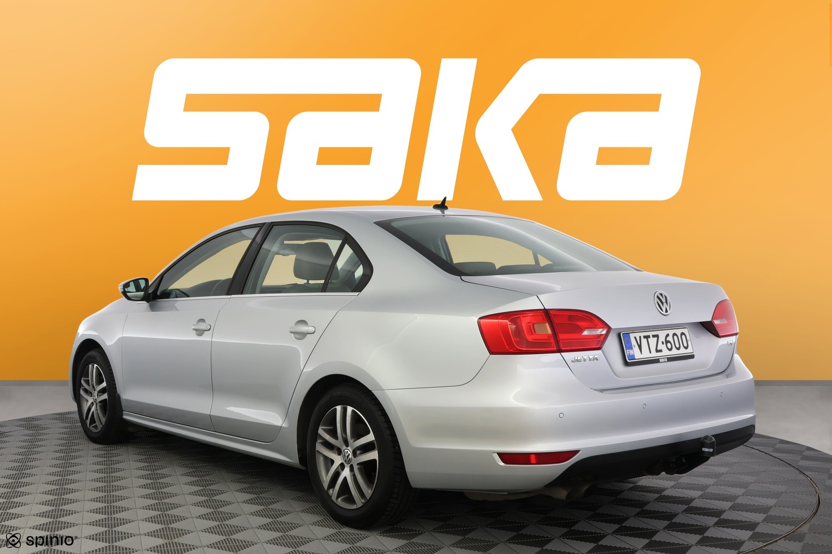 VOLKSWAGEN Jetta 2012