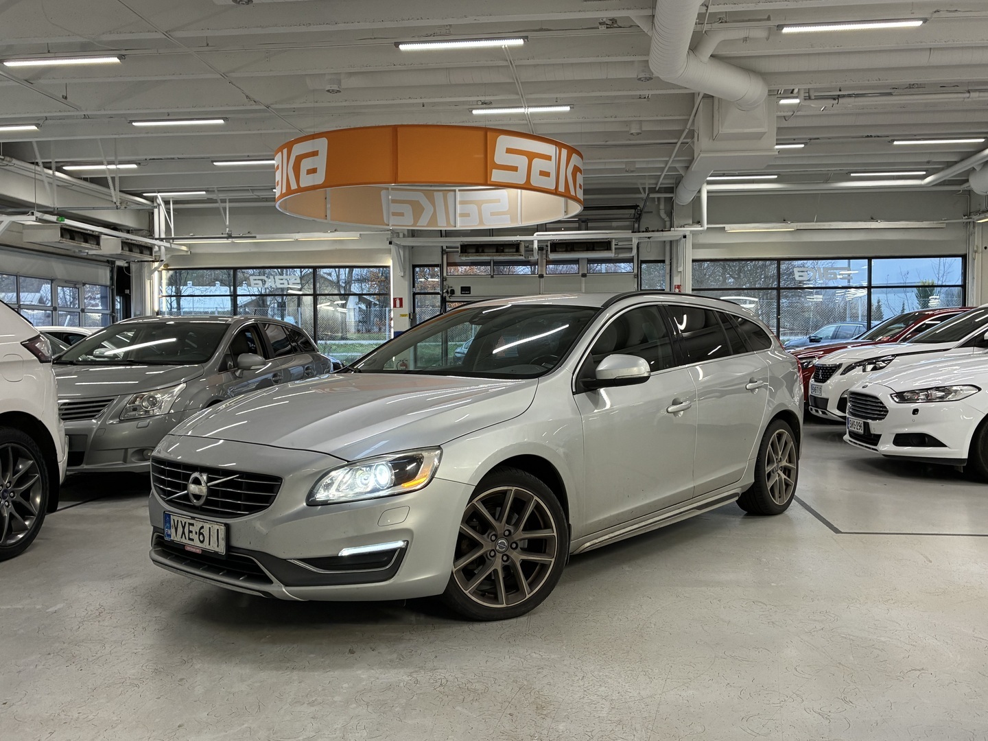 VOLVO V60 2014