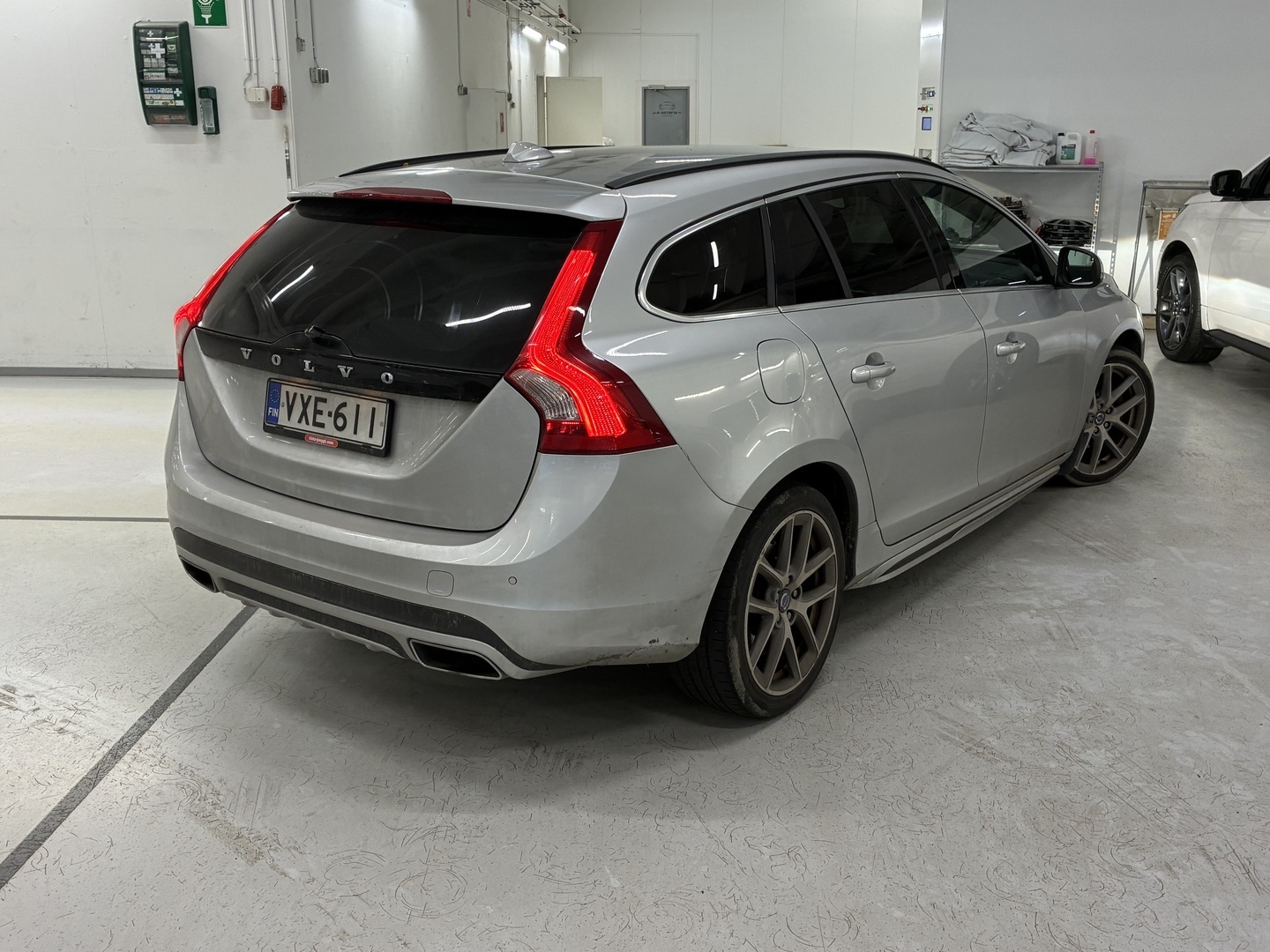 VOLVO V60 2014