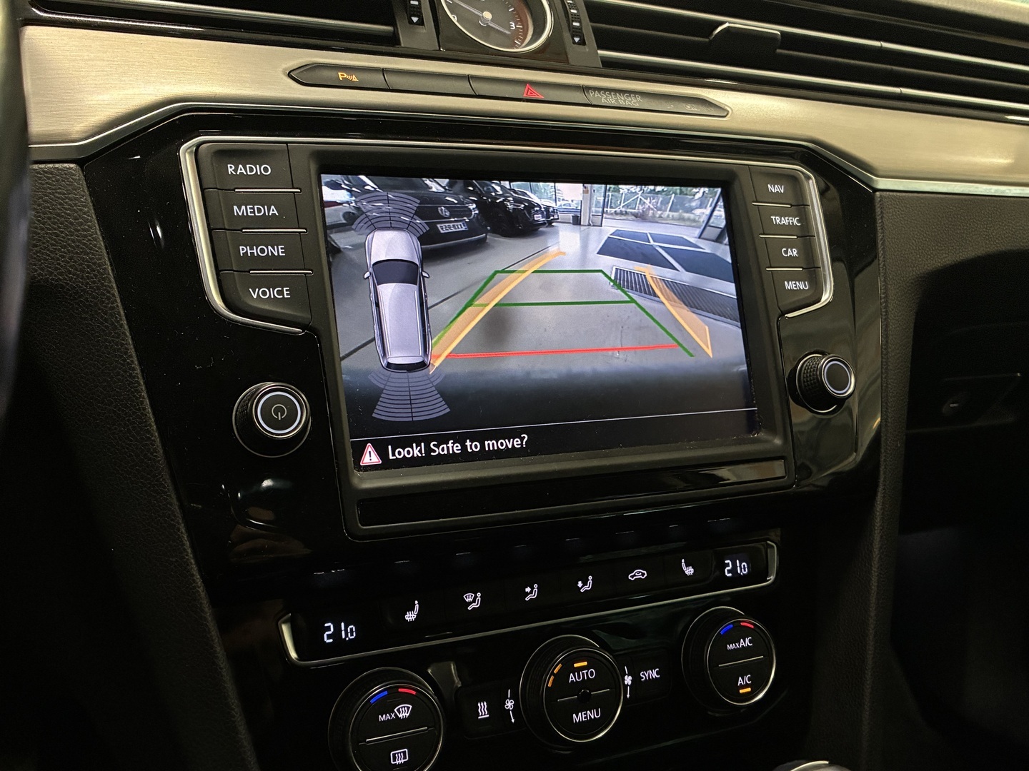 VOLKSWAGEN Passat 2015