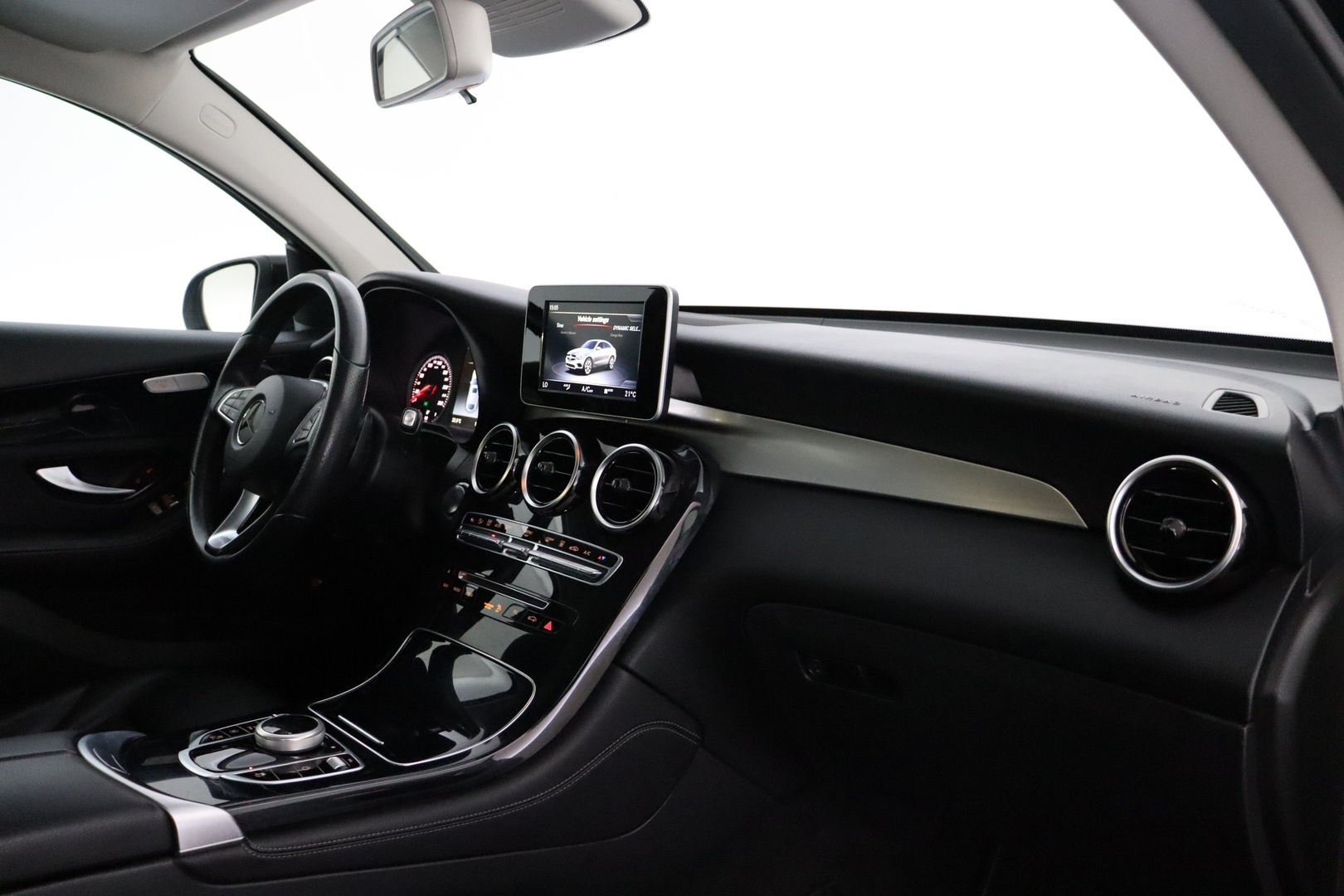MERCEDES-BENZ GLC 2018