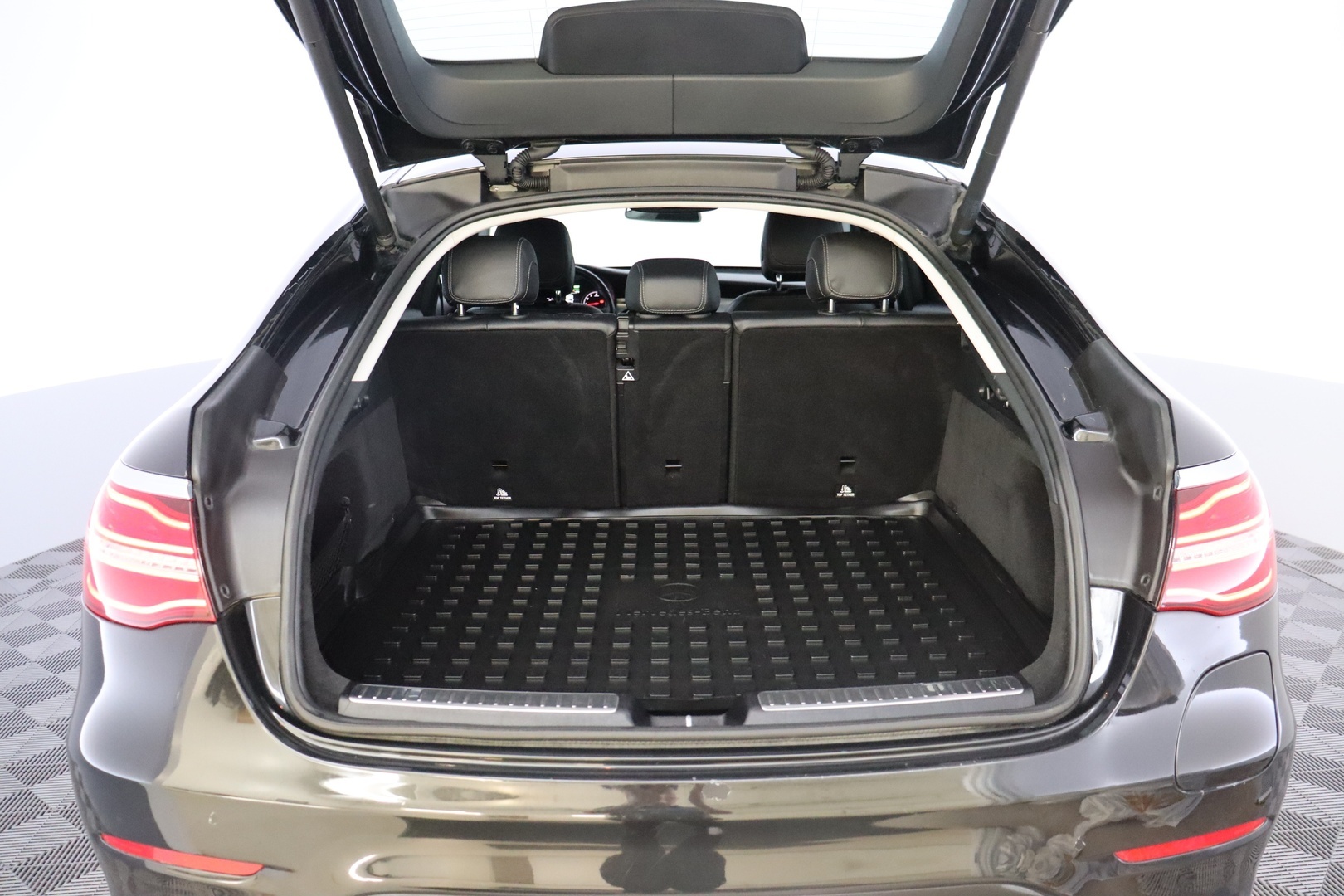 MERCEDES-BENZ GLC 2018