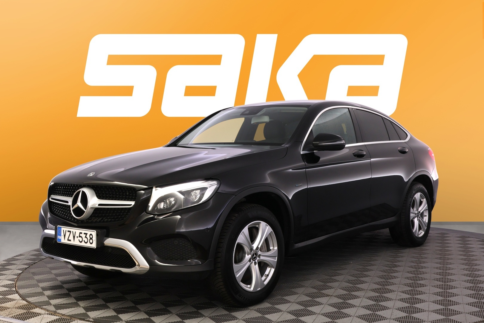 MERCEDES-BENZ GLC 2018