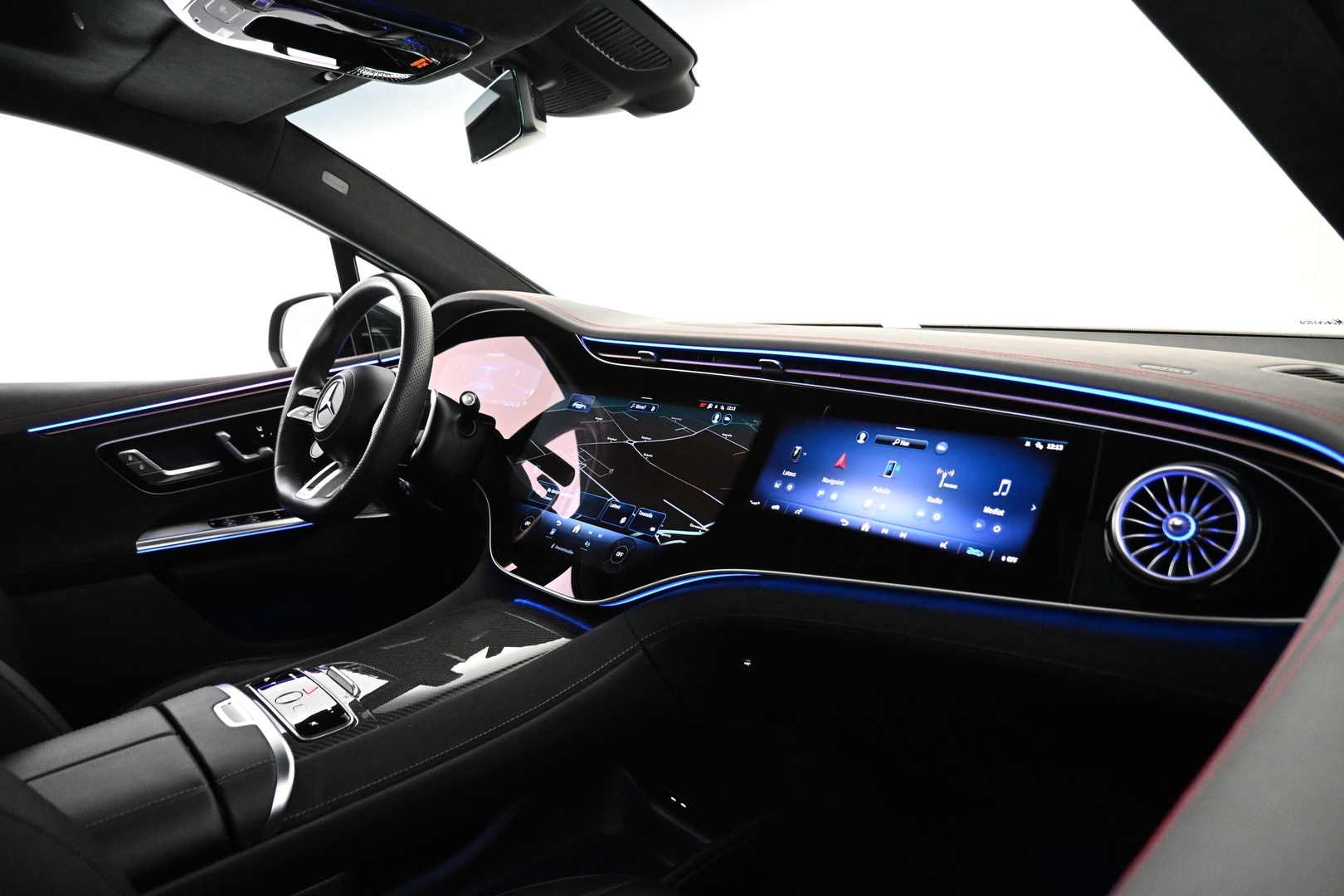 MERCEDES-BENZ EQE SUV 2024