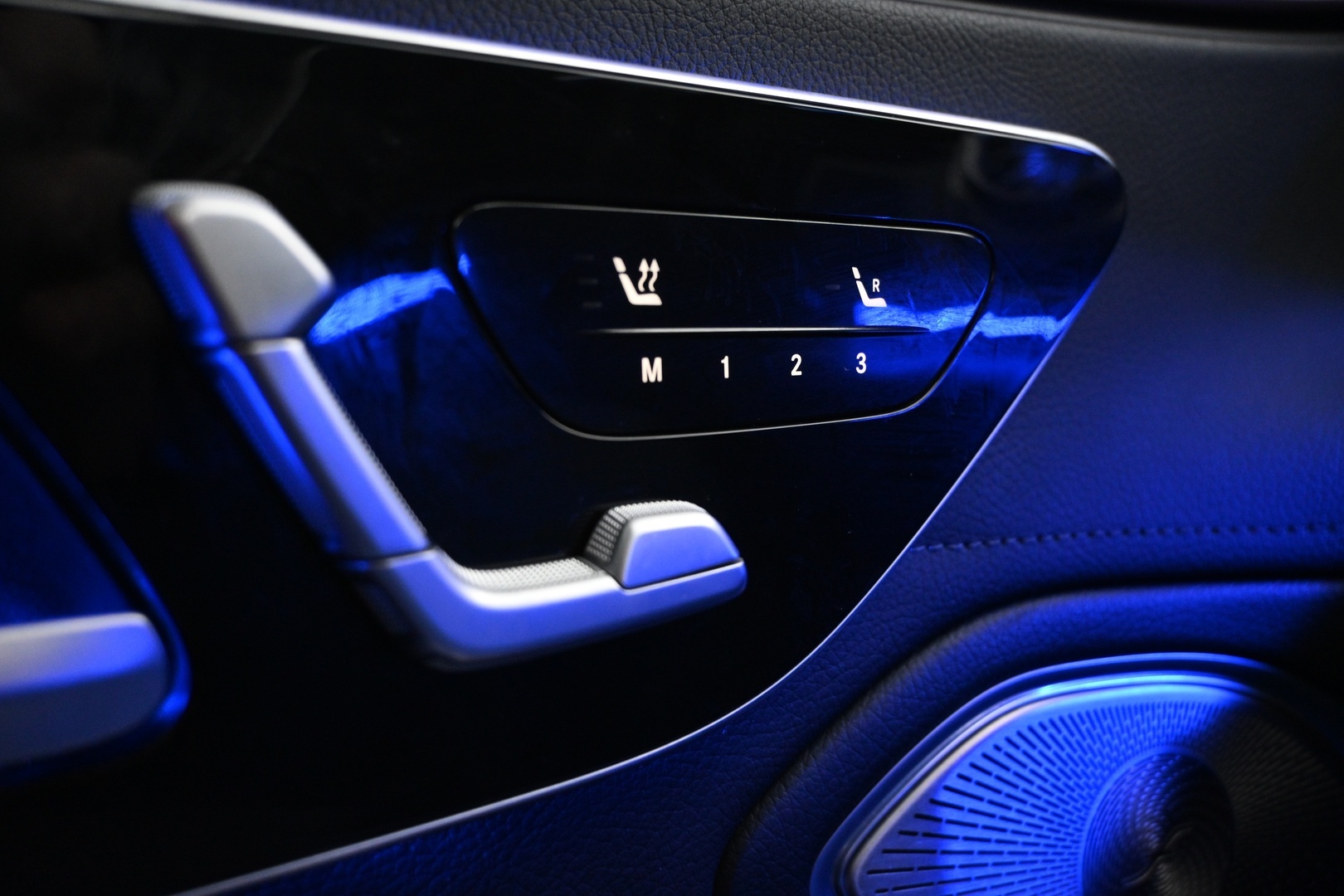 MERCEDES-BENZ EQS 2022