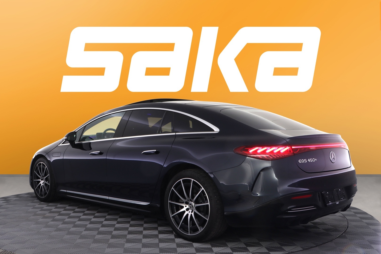 MERCEDES-BENZ EQS 2022