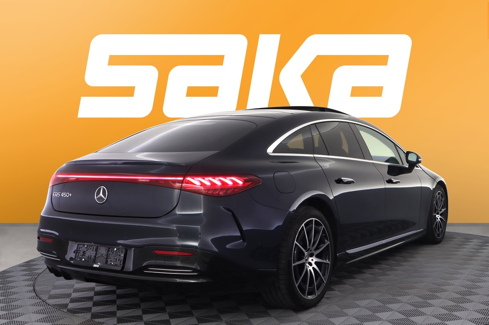 MERCEDES-BENZ EQS 2022