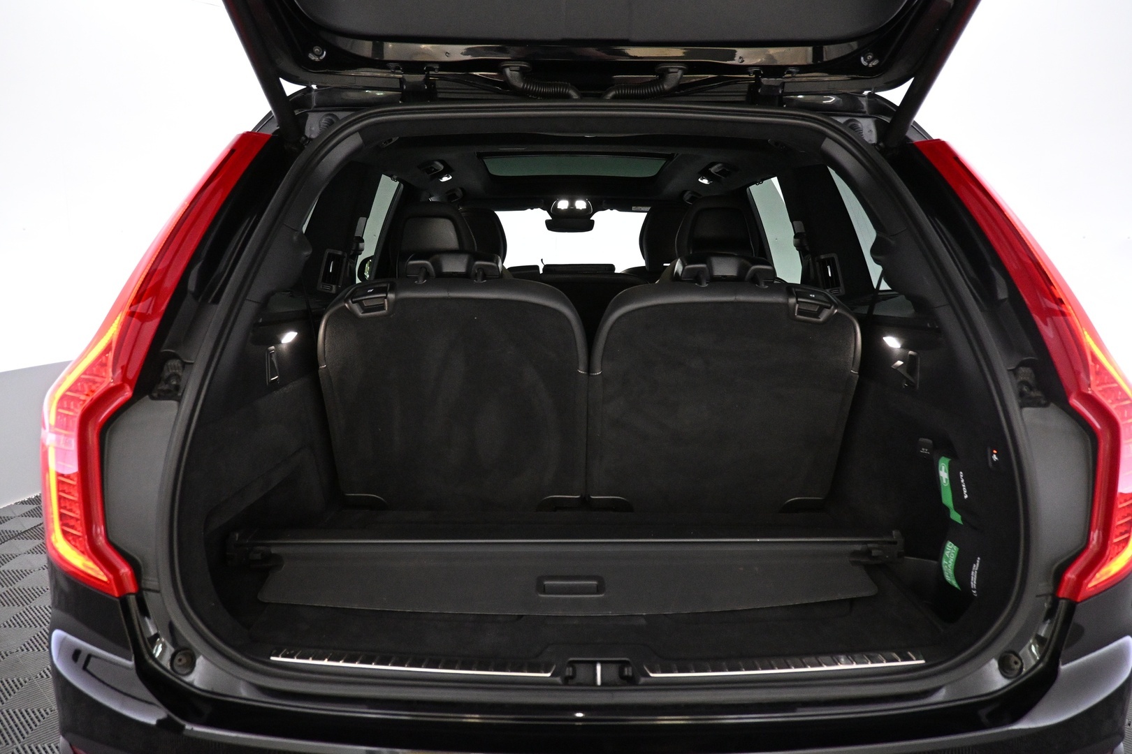 VOLVO XC90 2023