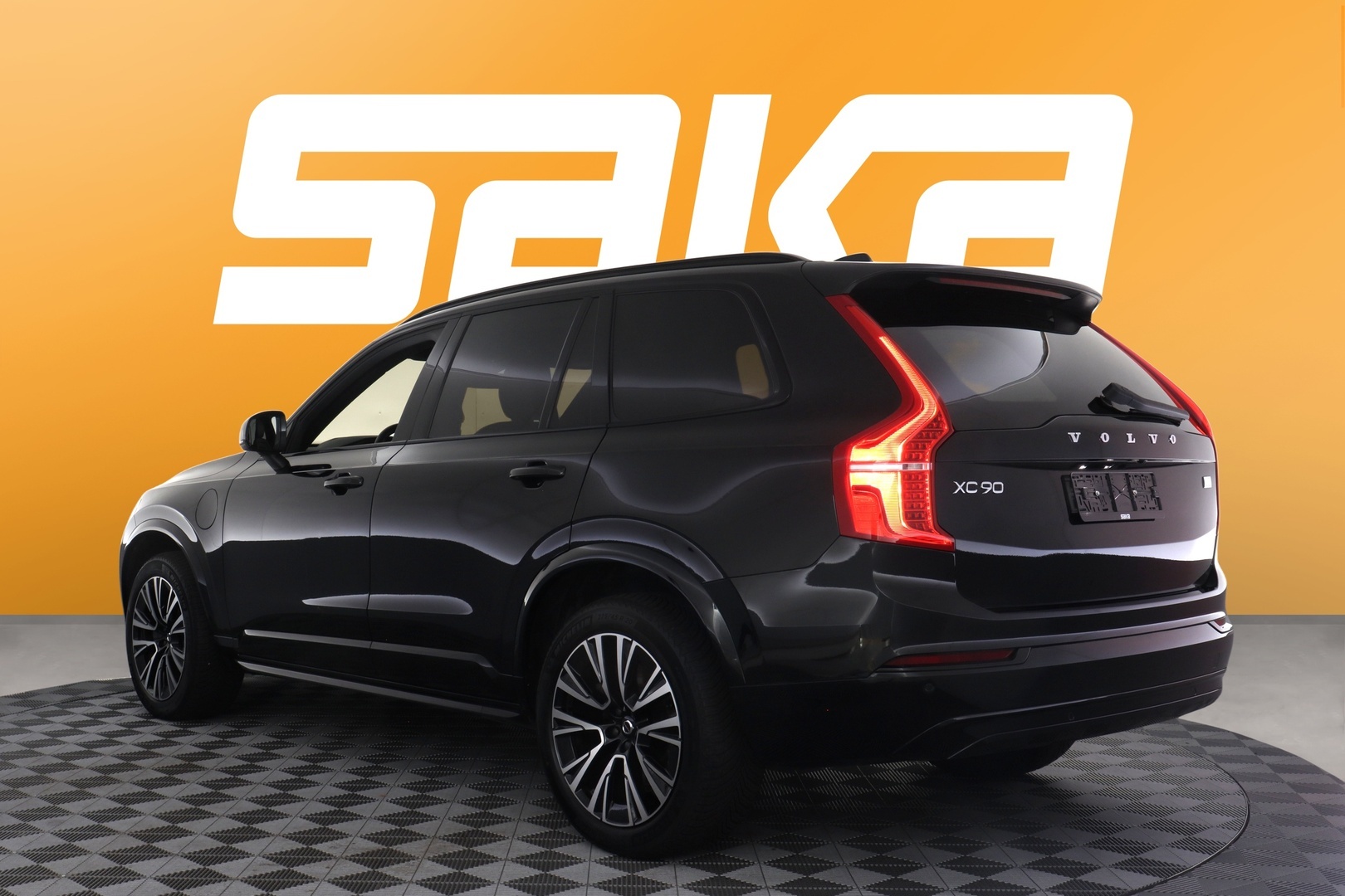 VOLVO XC90 2023