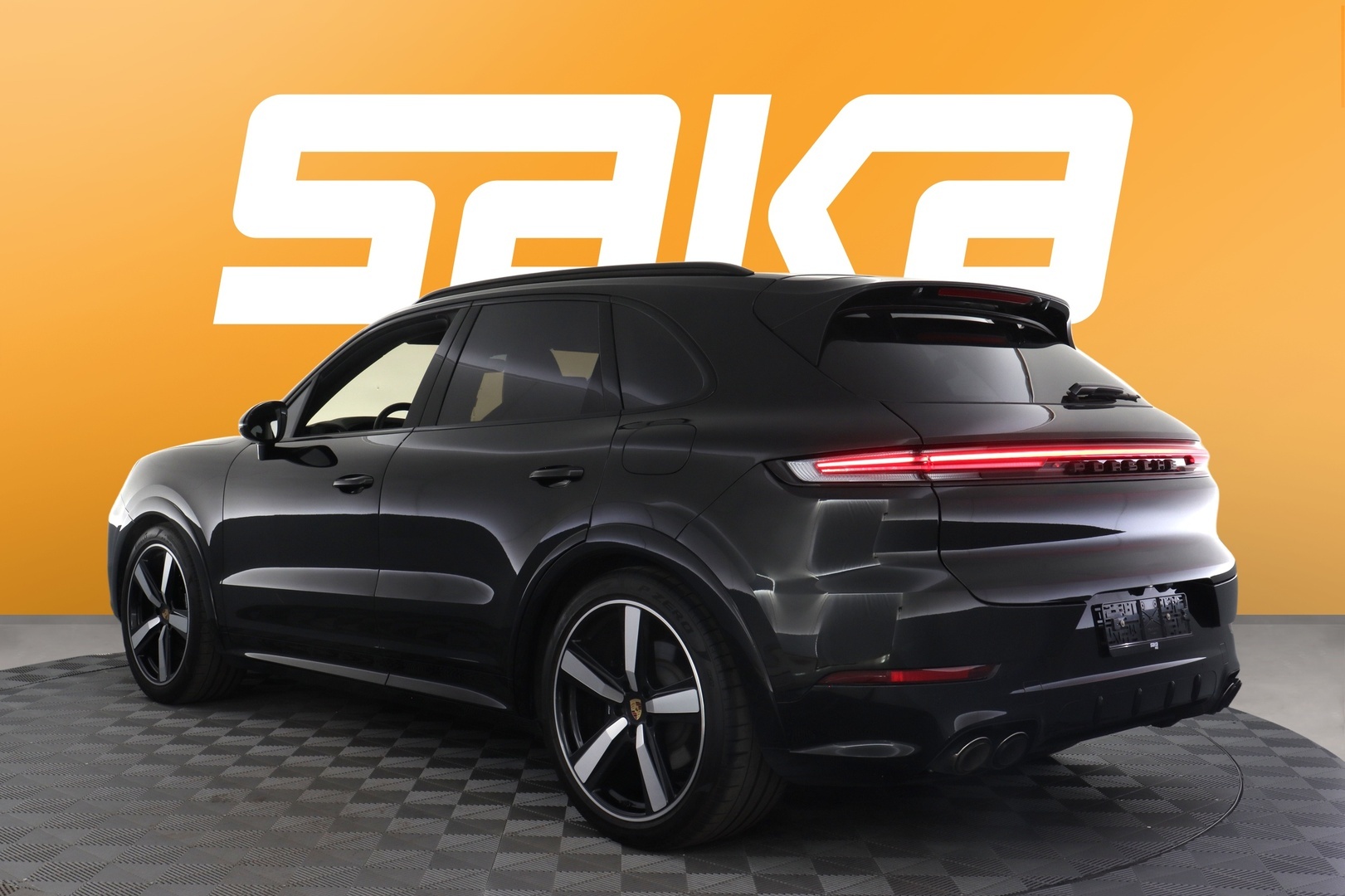 PORSCHE Cayenne 2024