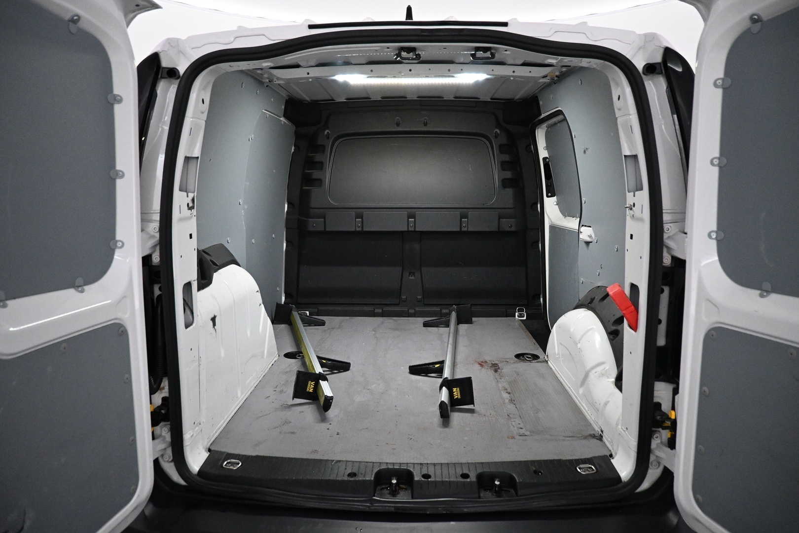 VOLKSWAGEN Caddy Maxi 2023