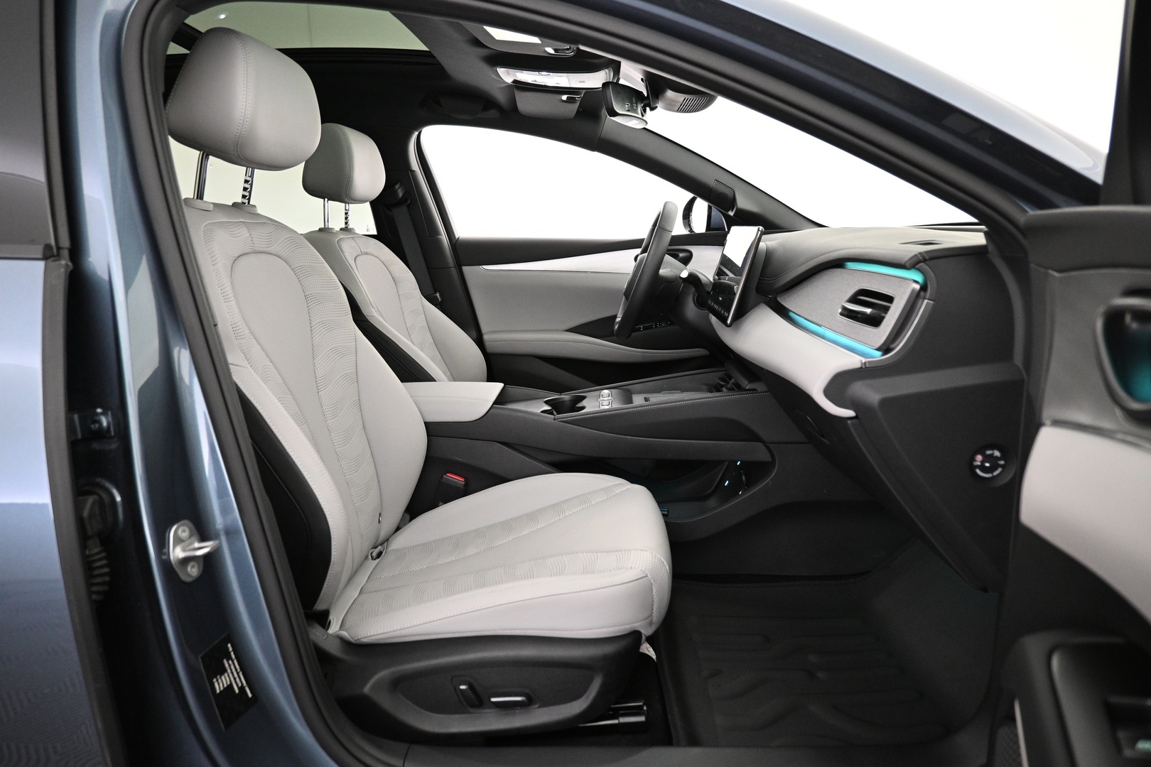 BYD Seal 6 DM-i 2025