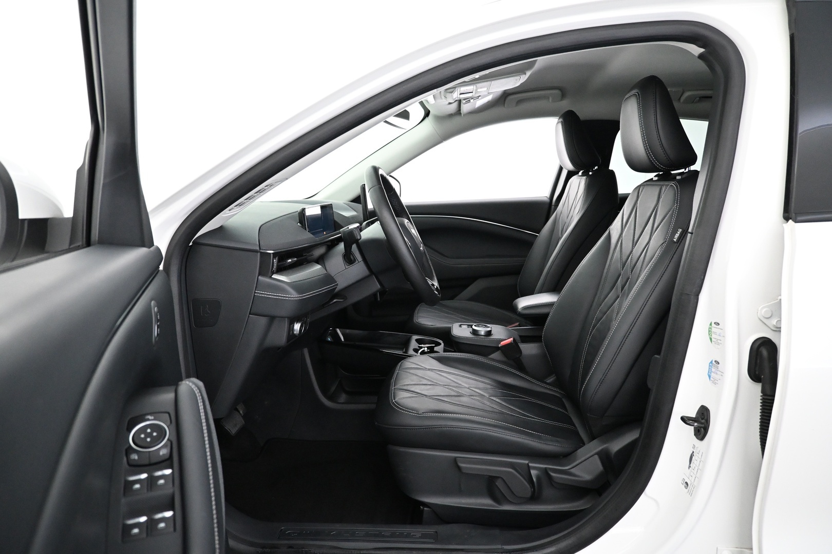 FORD Mustang Mach-E 2021