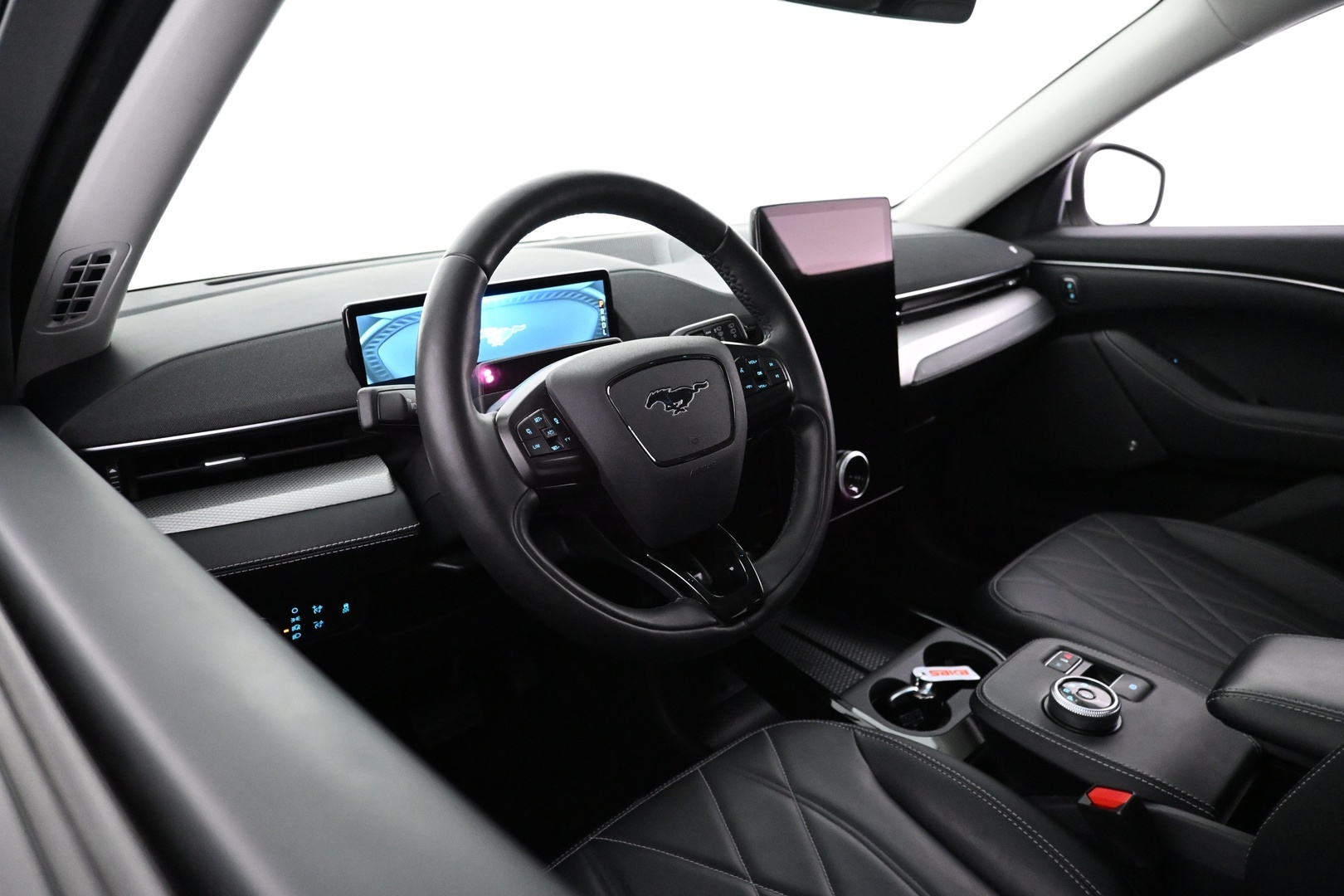 FORD Mustang Mach-E 2021