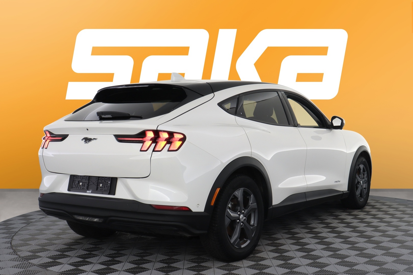 FORD Mustang Mach-E 2021