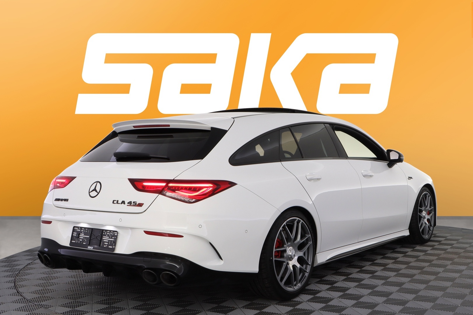 MERCEDES-BENZ CLA 45 AMG 2020