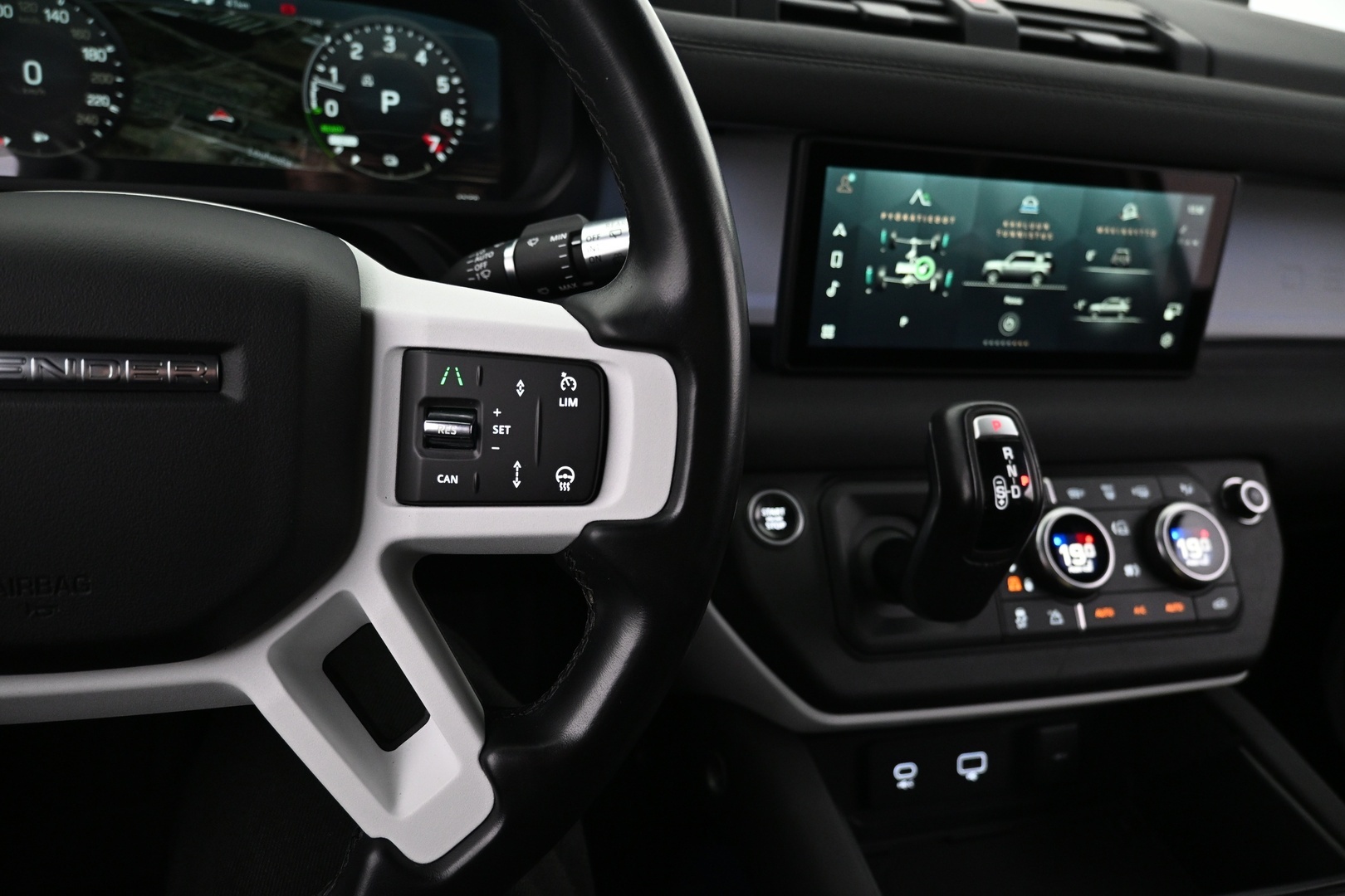 LAND ROVER Defender 2022