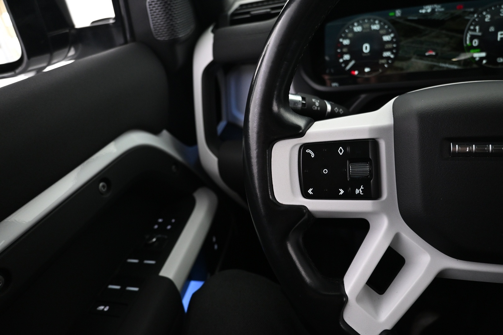 LAND ROVER Defender 2022