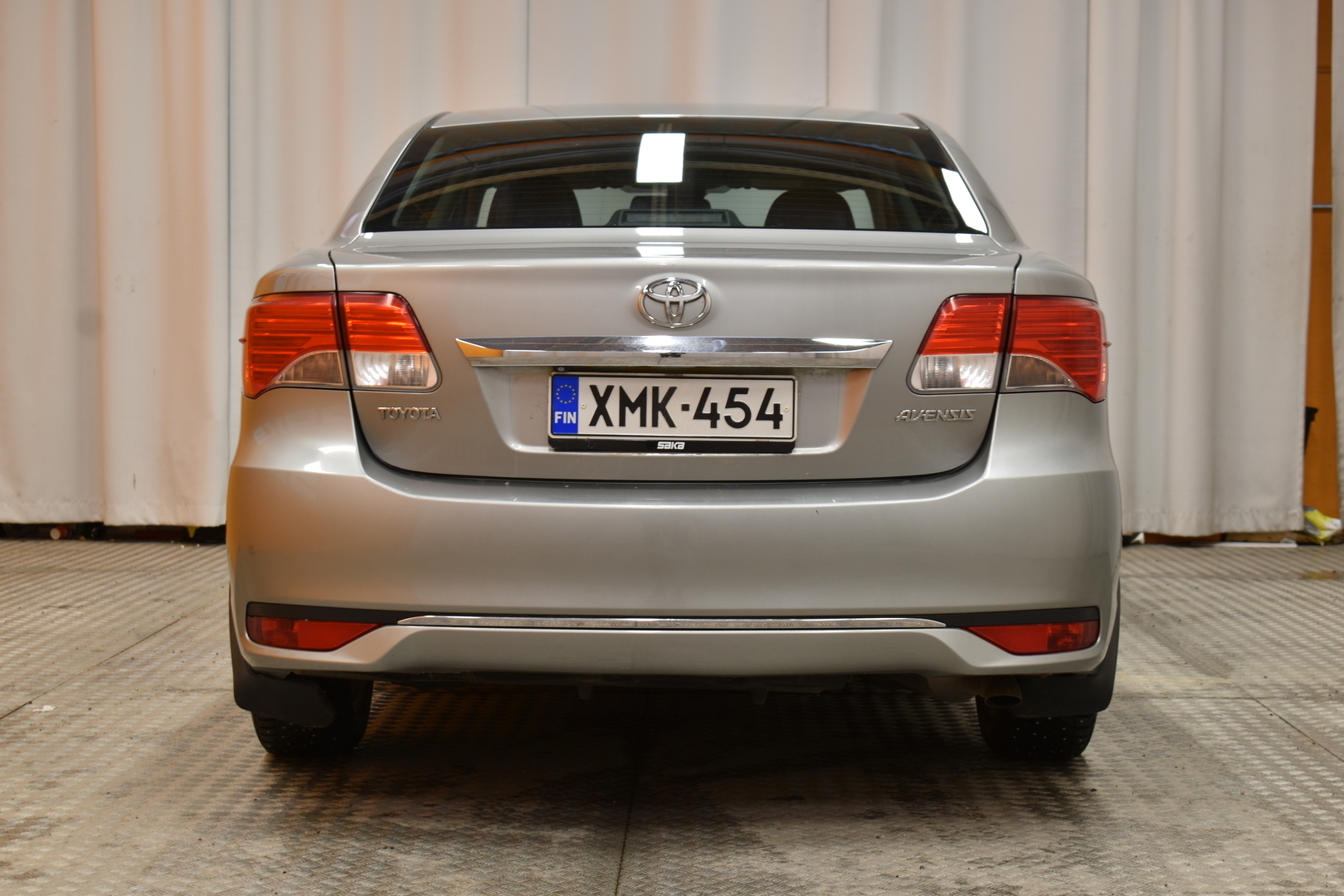 TOYOTA Avensis 2012