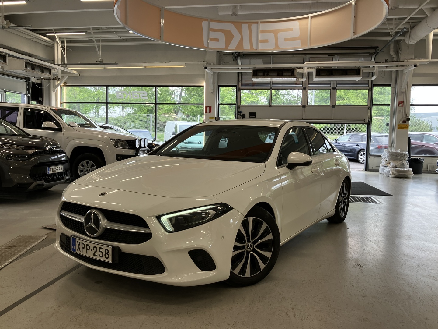 MERCEDES-BENZ A 2022