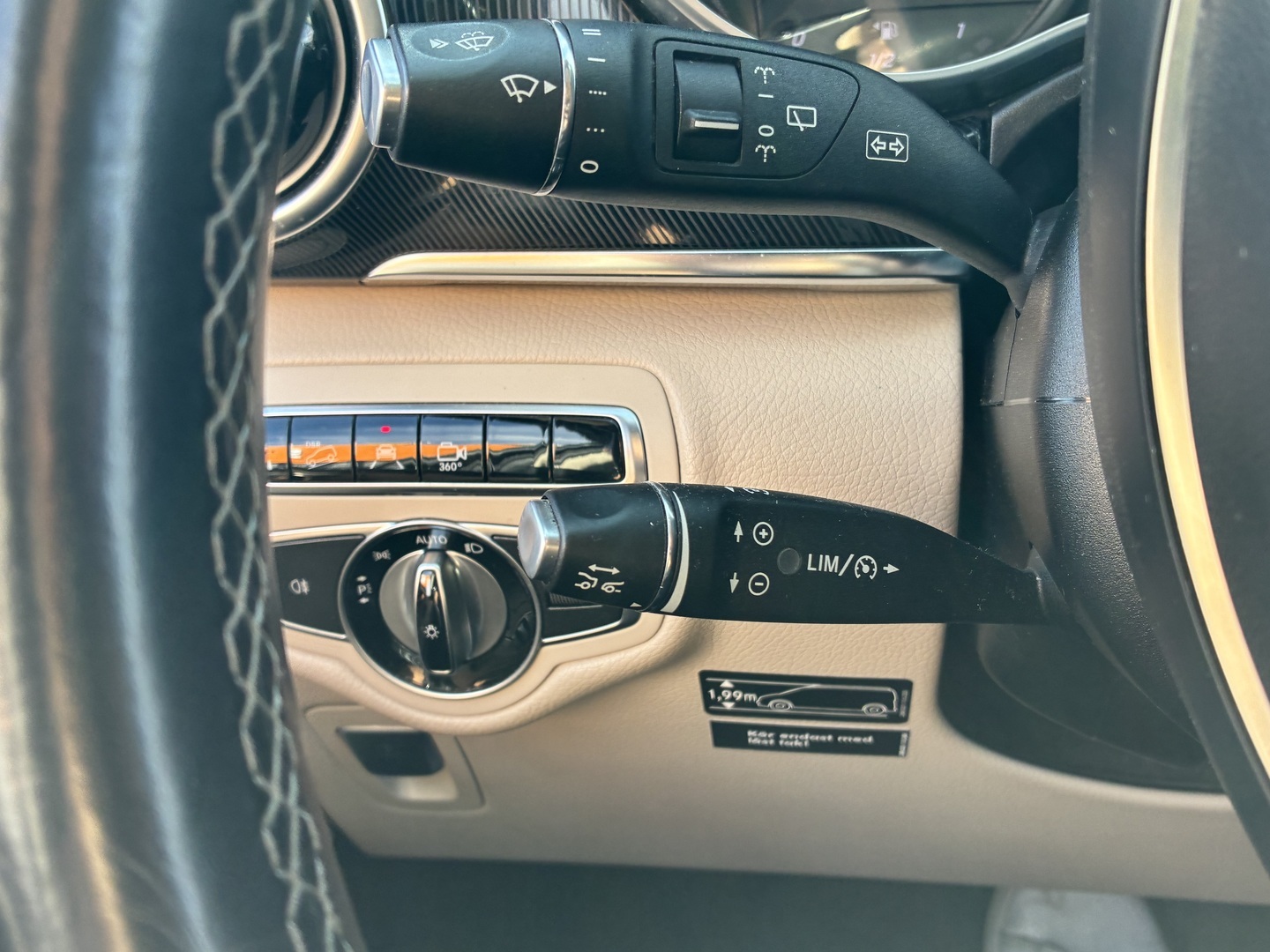 MERCEDES-BENZ V 2016