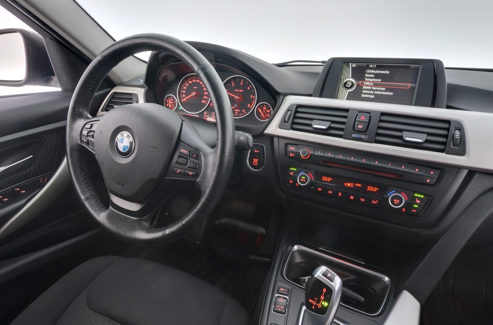BMW 320 2014