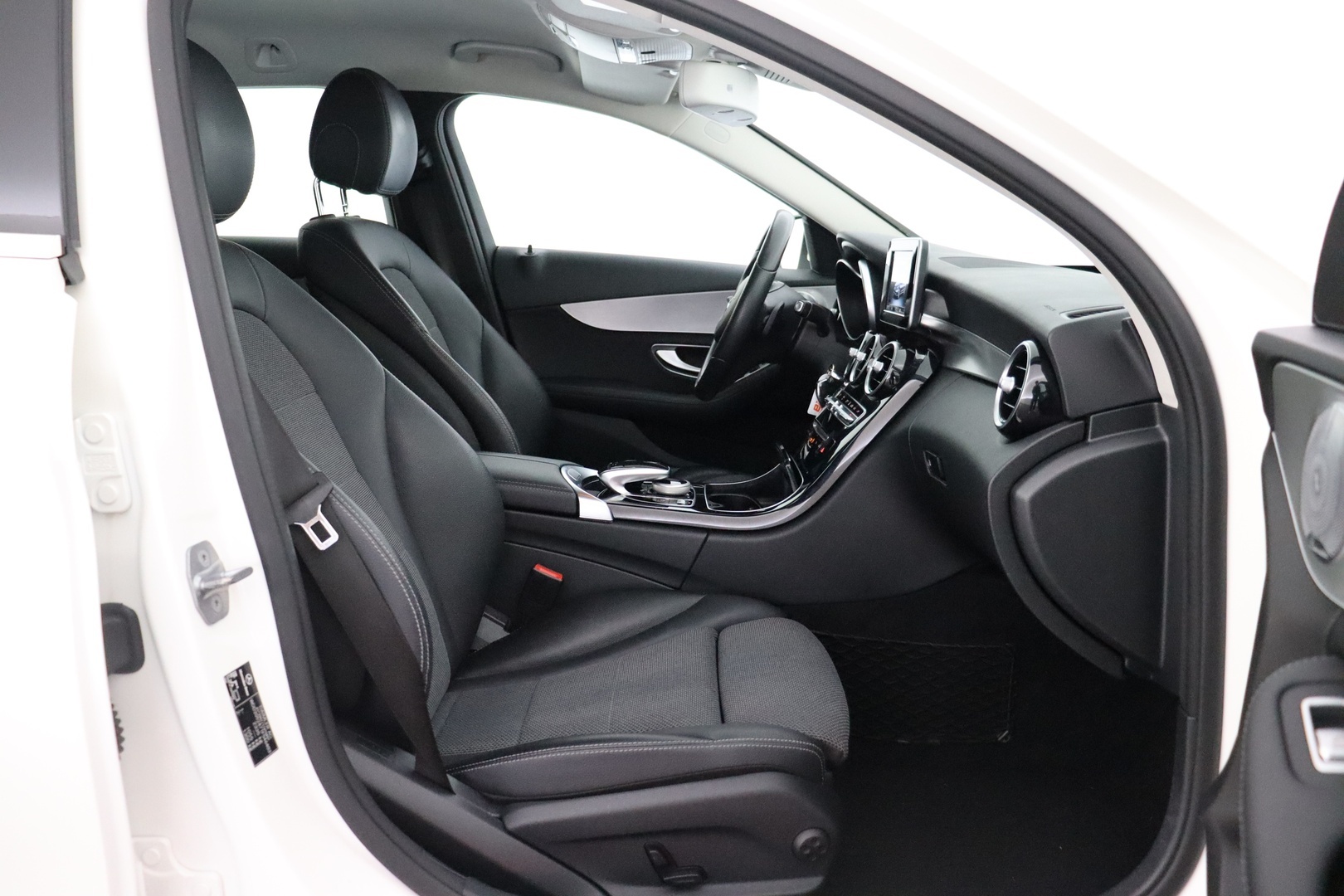 MERCEDES-BENZ C 2017