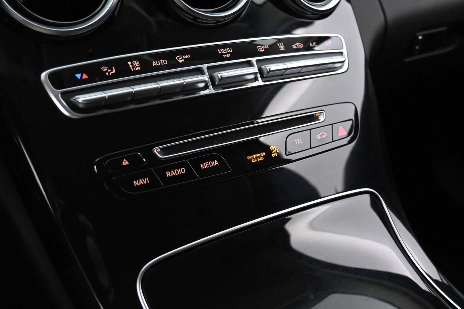 MERCEDES-BENZ C 2017