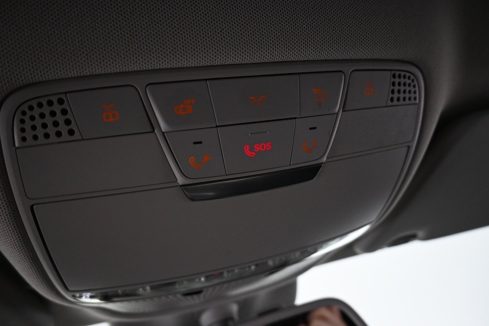 MERCEDES-BENZ C 2017