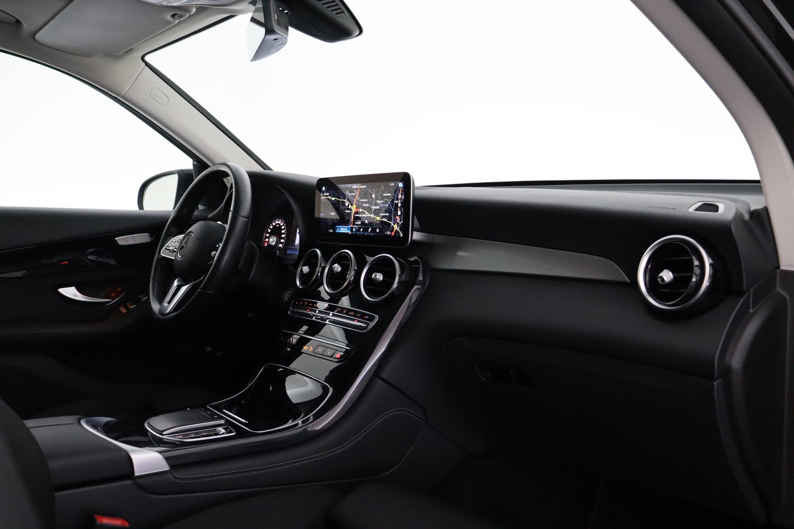 MERCEDES-BENZ GLC 2021