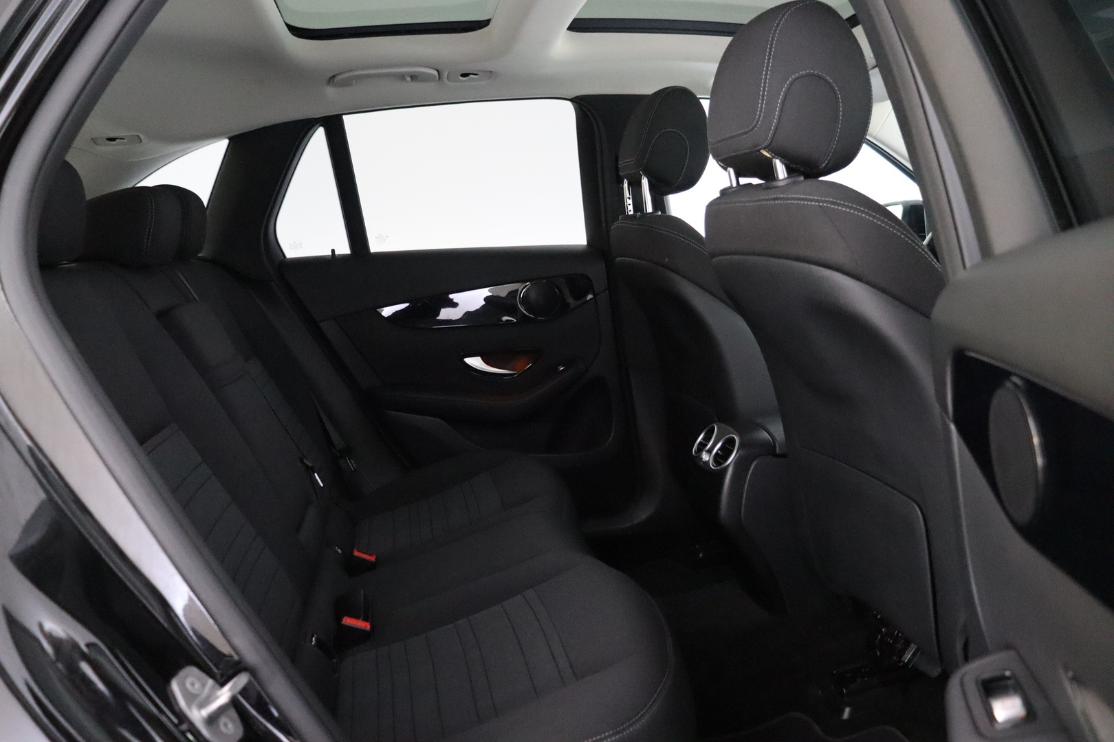 MERCEDES-BENZ GLC 2021