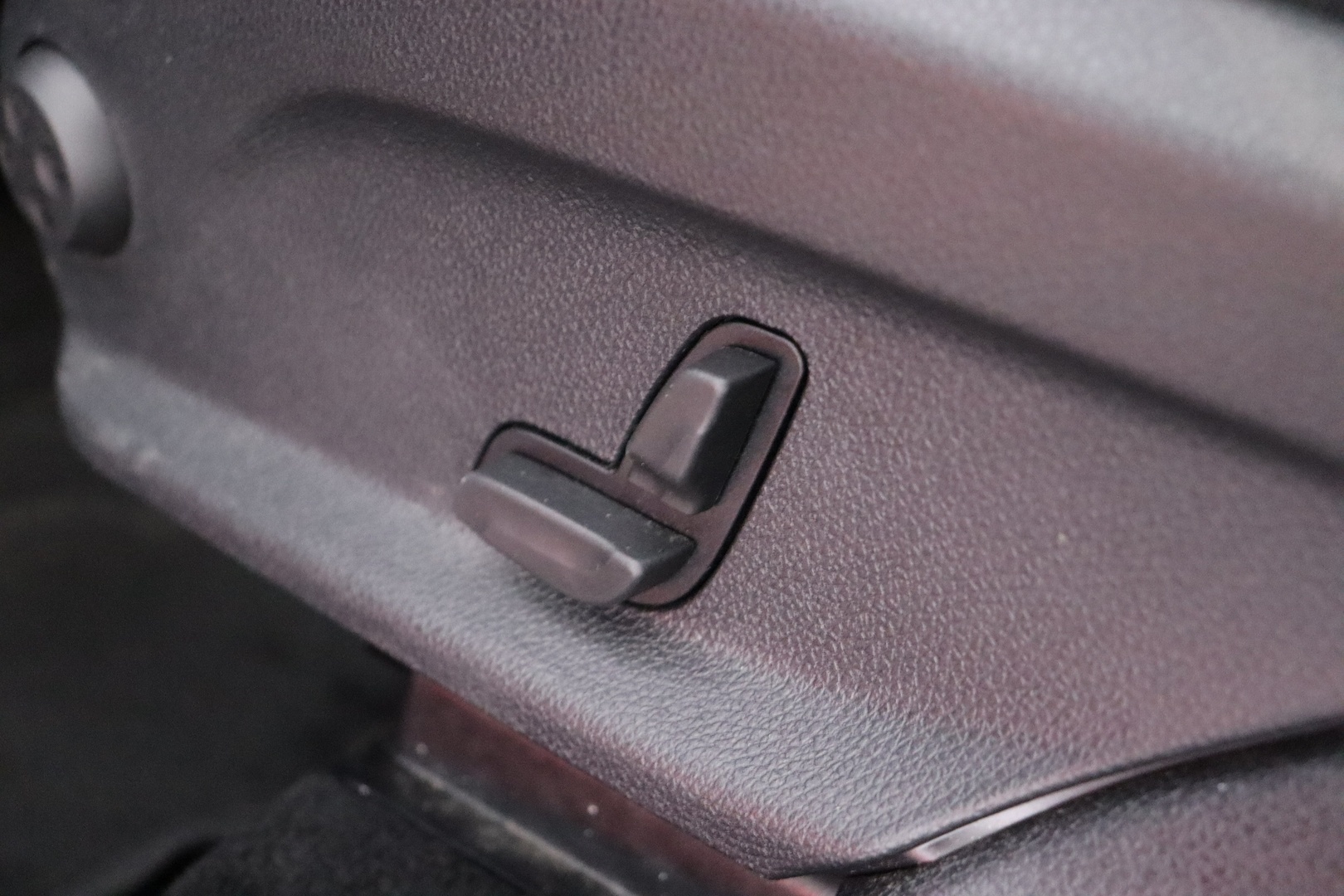 MERCEDES-BENZ GLC 2021