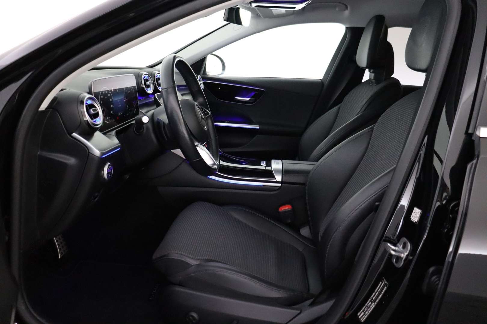 MERCEDES-BENZ C 2023