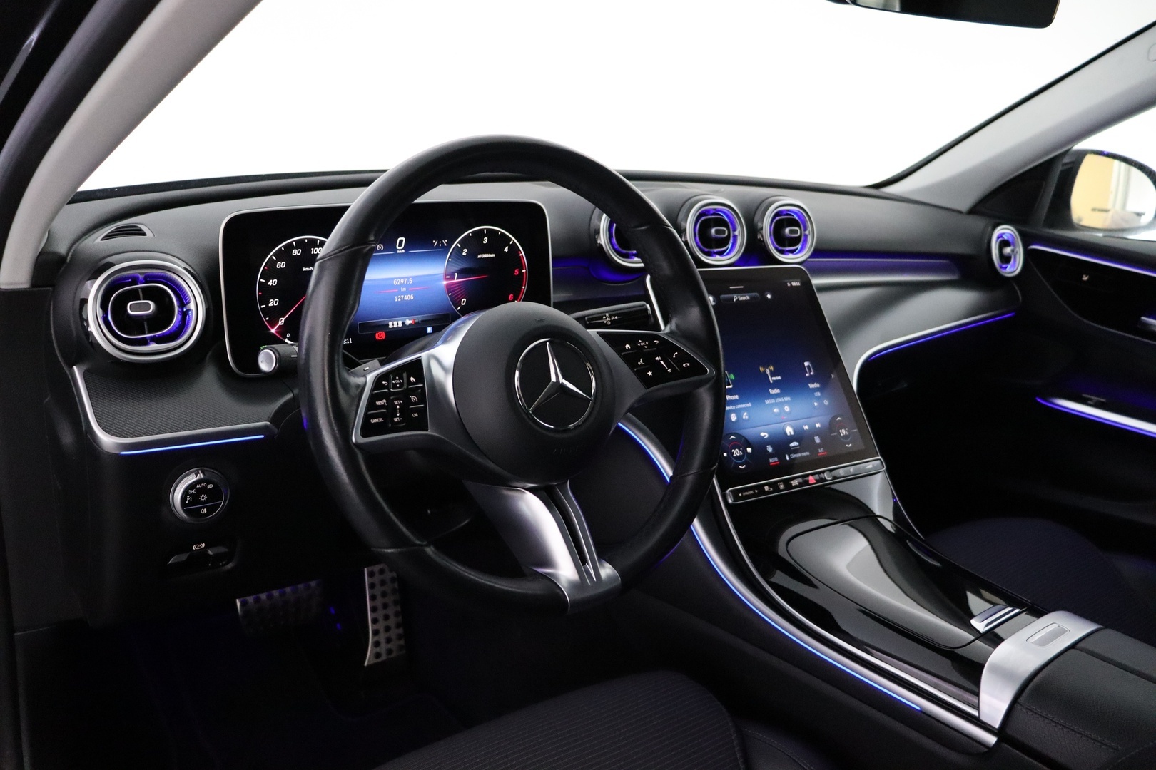 MERCEDES-BENZ C 2023