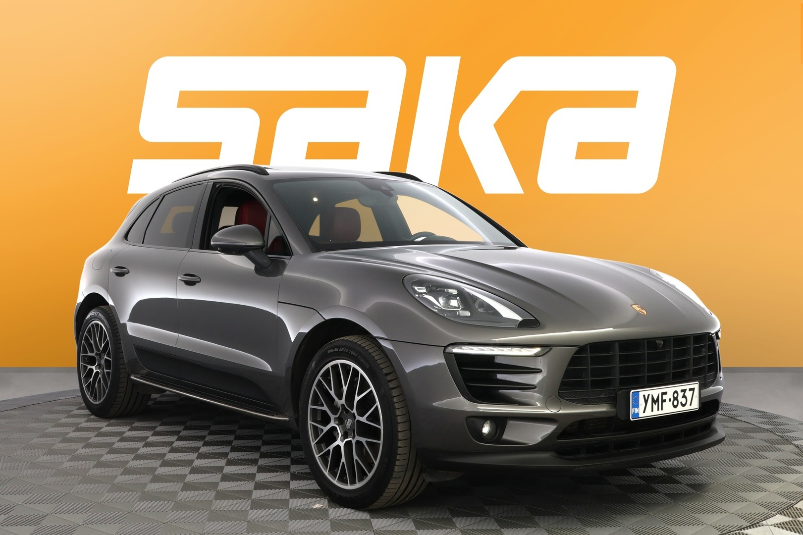 PORSCHE Macan 2018