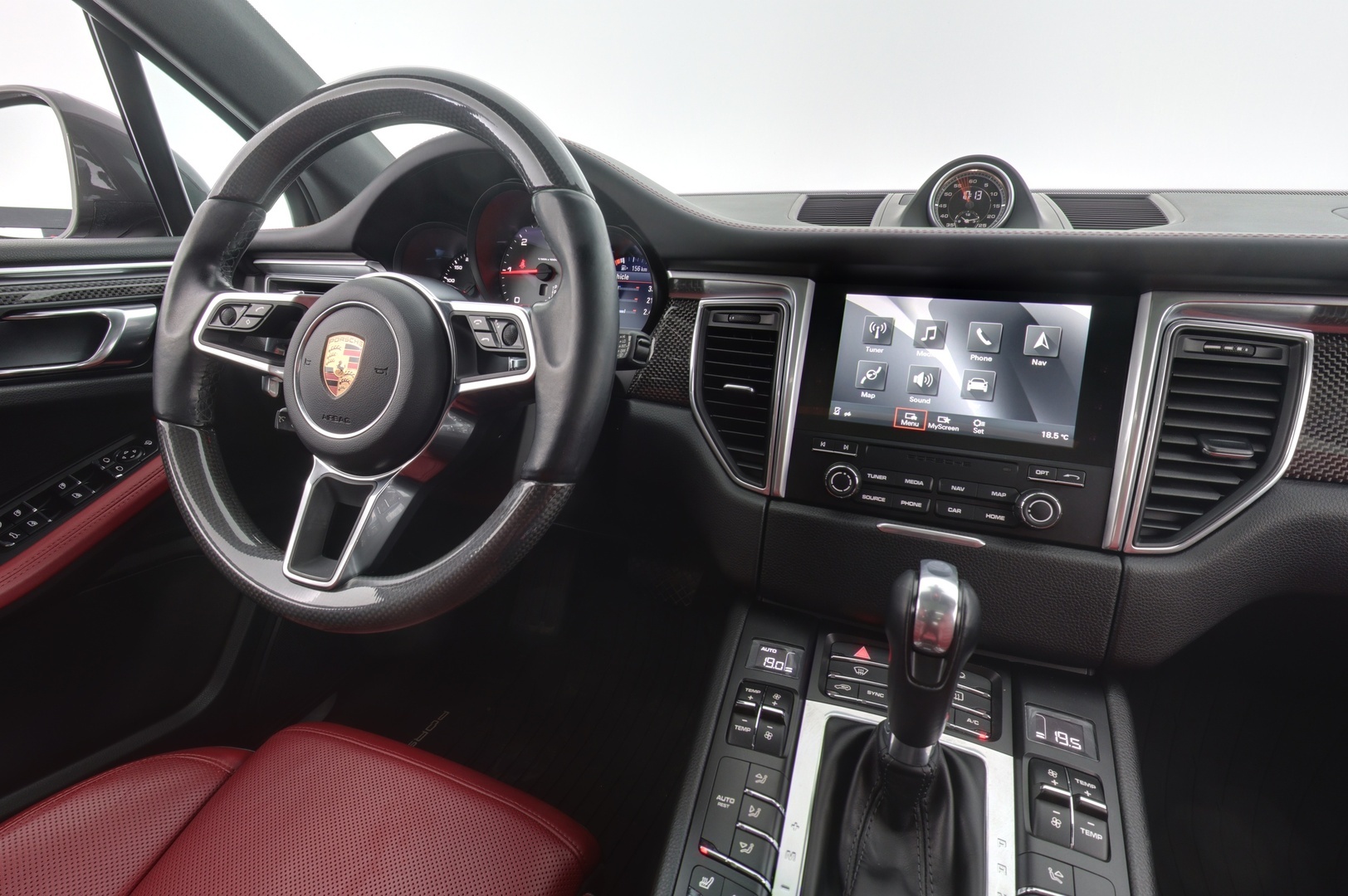 PORSCHE Macan 2018